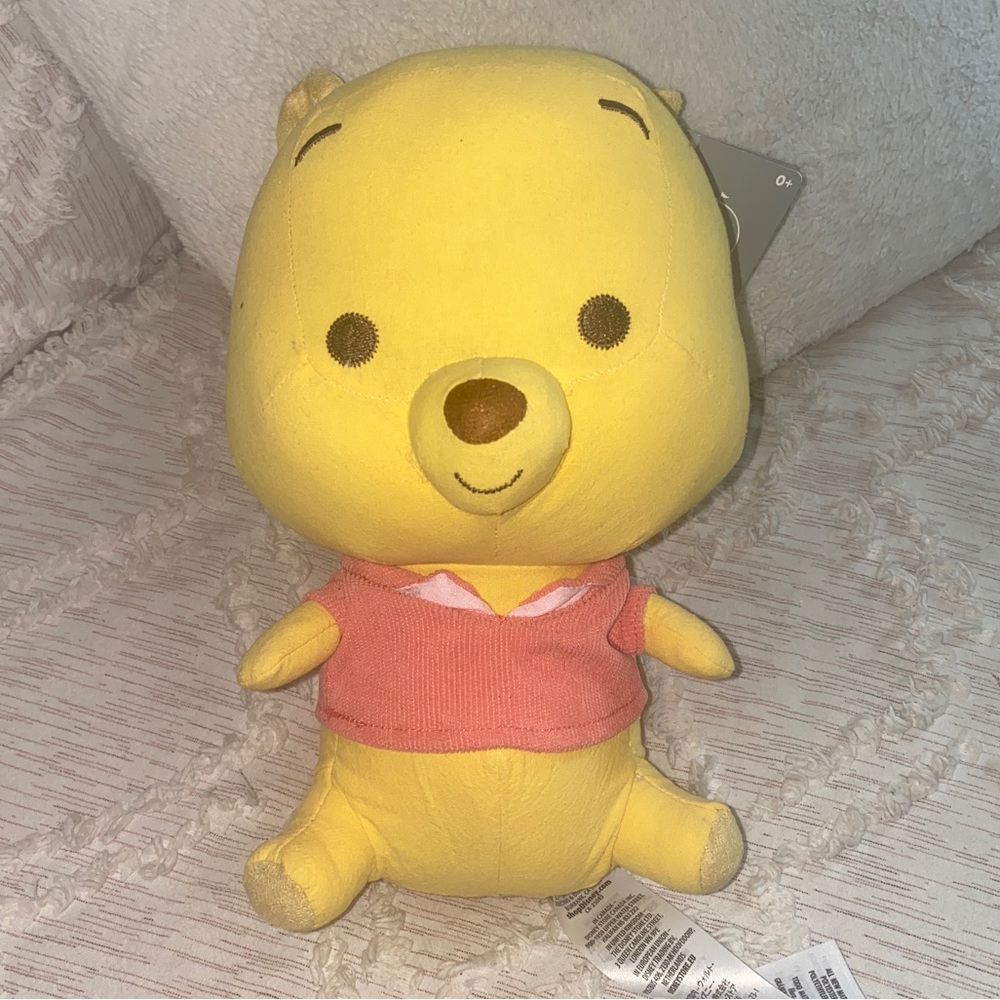 SEMI-NEW Pooh Plush